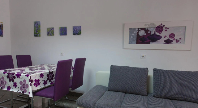 Attractive Apartment in Malinska near Sea, Забронировать Апартаменты/квартира Отели Малинска с парковкой, Парковка