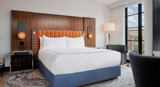 Двухместный номер Standard The Godfrey Detroit, Curio Collection By Hilton