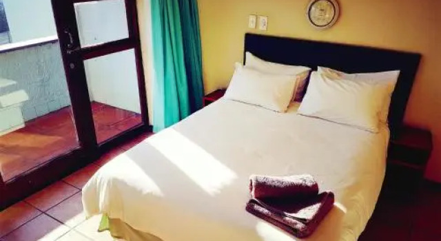 Dumela Margate Flat No 32