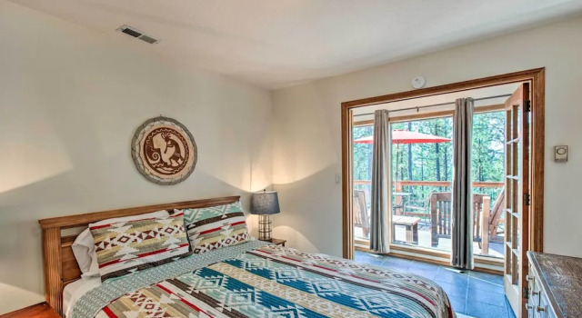 Коттедж Hot Tub, Game Room: Spacious Angel Fire Retreat!