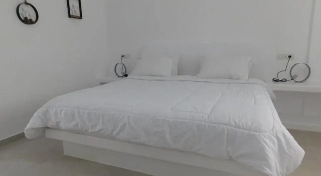 Двухместный номер Deluxe с балконом Nikolas Hotel