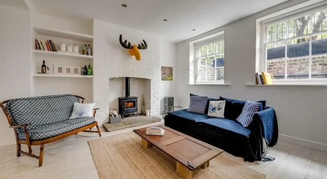 Spectacular 4BR Townhouse in Georgian Quarter, free parking, Забронировать Отель Отели Ливерпуля 4 звезды, рядом с Harold Cohen Library, 4*