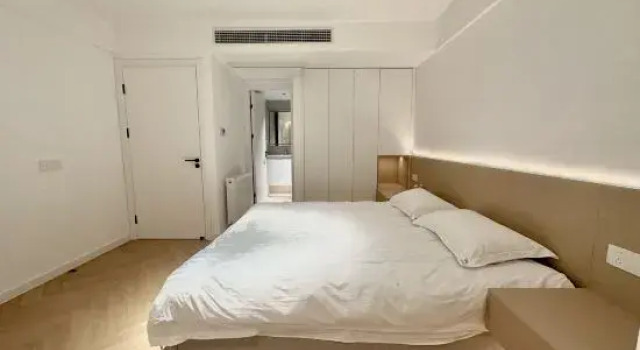 Люкс Shanghai Z·Home Homestay (Riyueguang Earl Residence)