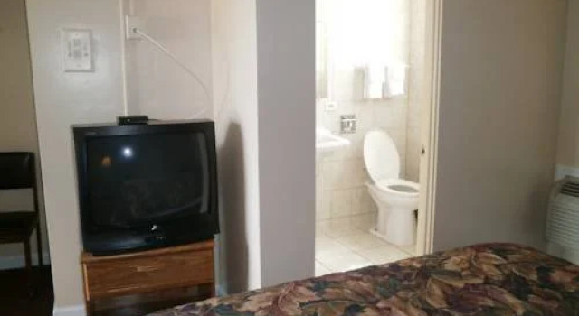 New Budget Motel, Buchen Sie Motel Schiller Park Chicago und Umgebung