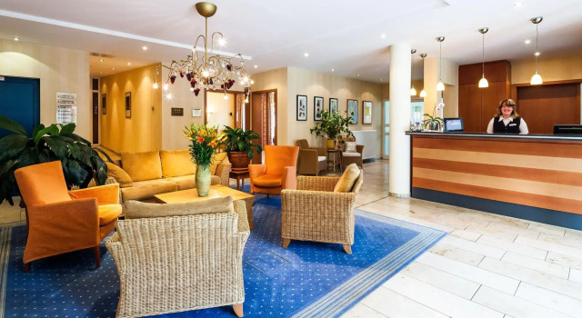 Superior Hotel Atrium am Meer
