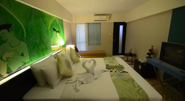 Номер Superior Отель Chaba Inn Srinakarin