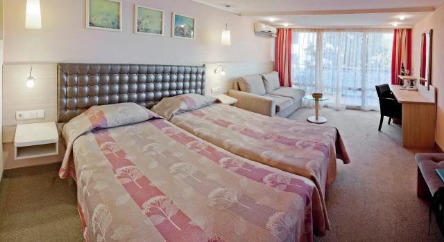 Hotel Sandy Beach, Забронировать Отель Албена Варненская область