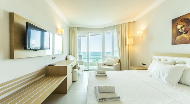 Номер Standard с балконом Dragut Point South Hotel-All Inclusive