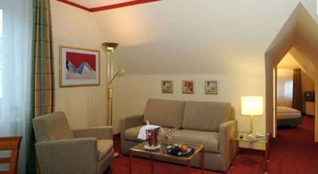 Bad Hotel Bad Überkingen, Забронировать Отель Бад-Иберкинген Swabian Alps