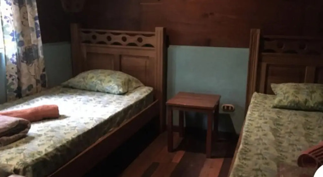 Spanish by the River - Turrialba, Book Hostel Turrialba 