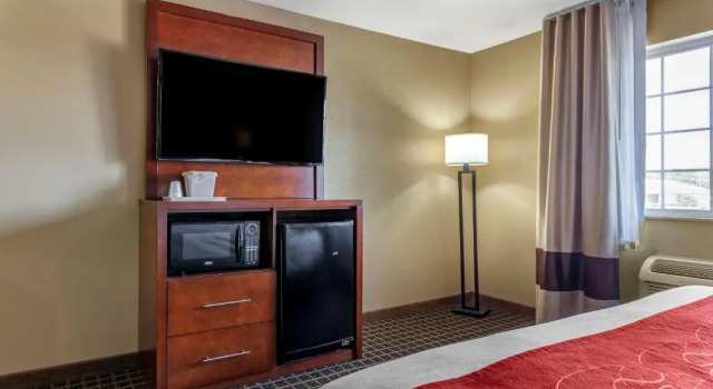 Superior- suite Comfort Suites Delavan - Lake Geneva Area