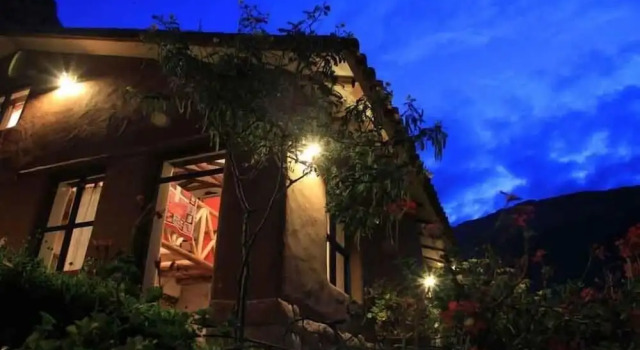 Melissa Wasi, Book Hotel Pisac Sacred Valley