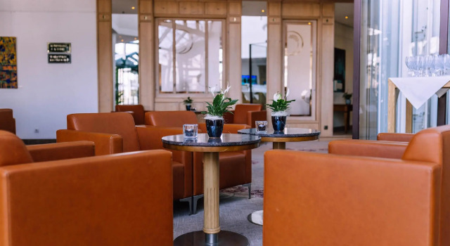 Atomis Hotel Munich Airport by Mercure, Varaa Hotelli Hotellit Baijeri pysäköinnillä, Pysäköinti