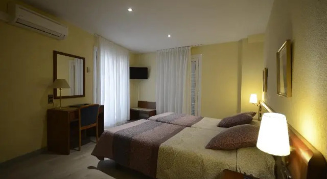 Двухместный номер Standard с балконом Hotel Travé
