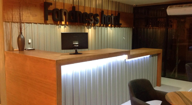Кровать в общем номере Fondness Hotel