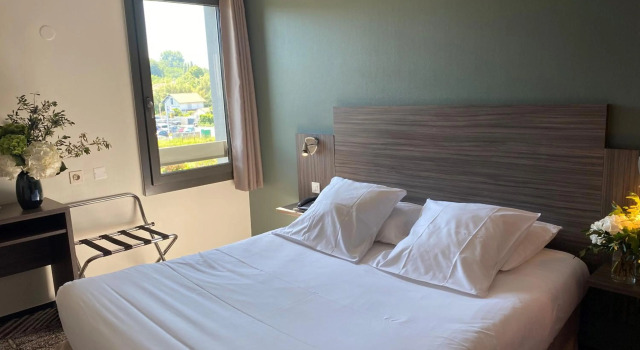 Hotel Loreak, Забронировать Отель Байонна French Basque Country