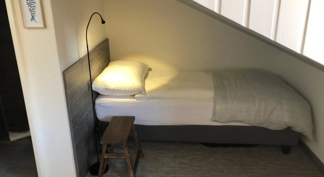 Одноместный номер Economy Мансарда Seven Boutique Hotel