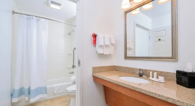 Люкс TownePlace Suites by Marriott Thousand Oaks Ventura County