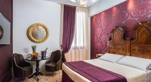 Номер Superior Locanda Leon Bianco on the Grand Canal