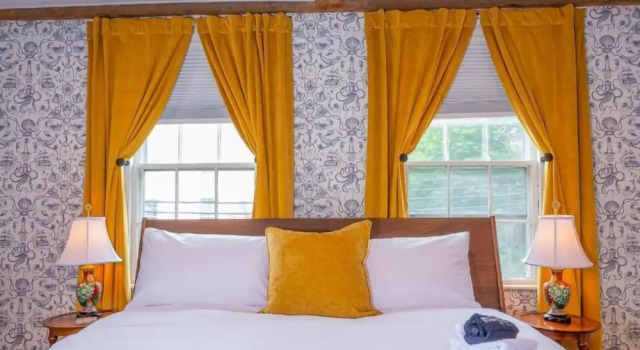 Sally Webster Inn