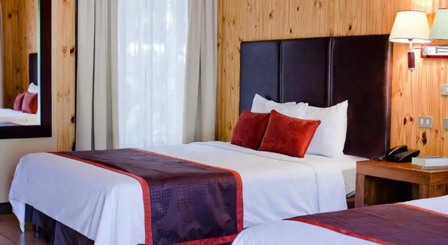 Четырёхместный полулюкс с видом на сад Savegre Hotel Natural Reserve & Spa