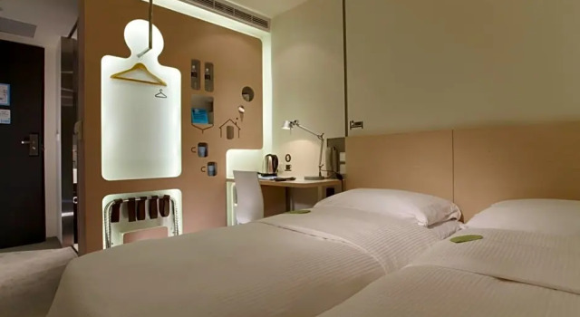 Двухместный номер Deluxe Just Sleep Hotel Linsen (Quarantine Hotel)