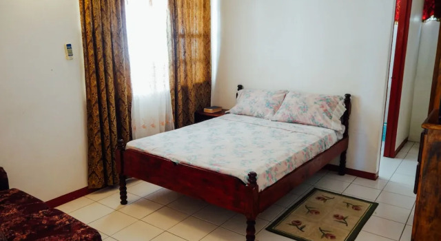 Scraper's Guest House, Rezervovat Penzión Hillsborough Carriacou Island
