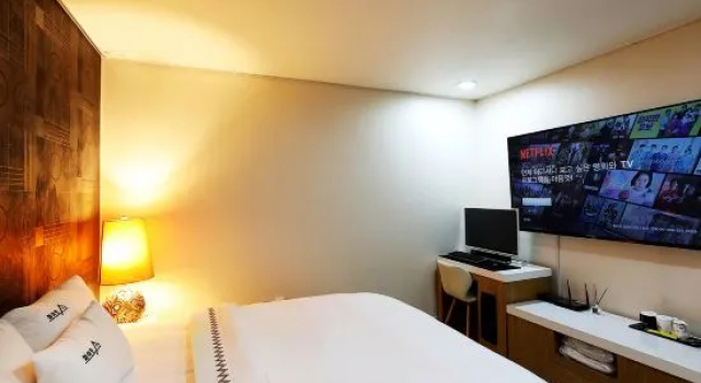 Двухместный номер Superior White Tourist Hotel
