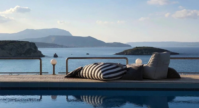 Апартаменты Luxury Seaview Apartment, 60sec Walk To Beach!
