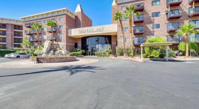 Walkable Resort Condo Retreat in Lake Havasu City, Забронировать Курортный отель Курортные отели Лейк-Хавасу-Сити, Курортный отель
