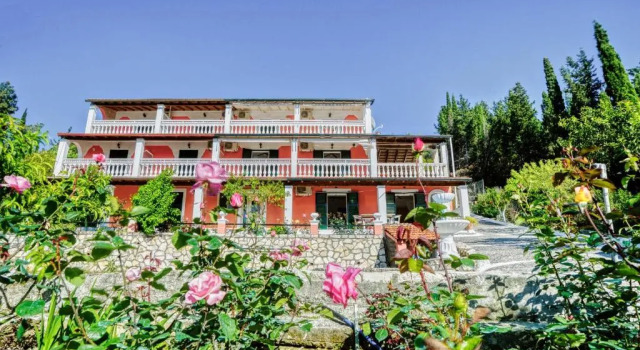 Студия Villa Danai