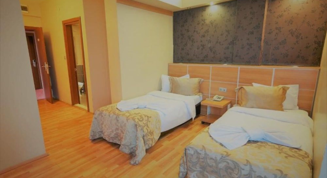 Roof Garden Hotel