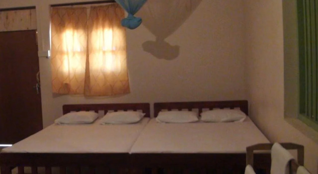 Duminda Rest Tissamaharama Guesthouse, Забронировать Отель Киринда Bundala National Park