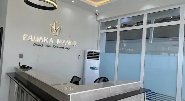 Fadaka Manor