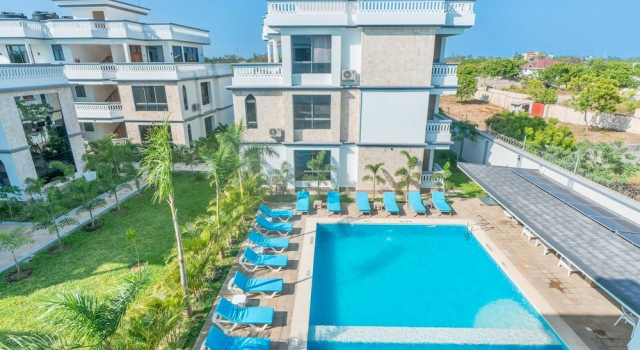 Leshan Luxury Villas, Book Villa Hotels in Coast Region with Parking, Parking