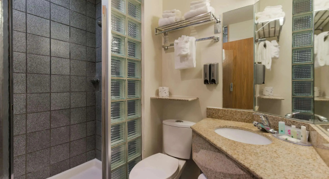Двухместный номер Standard Quality Inn & Suites Red Wing