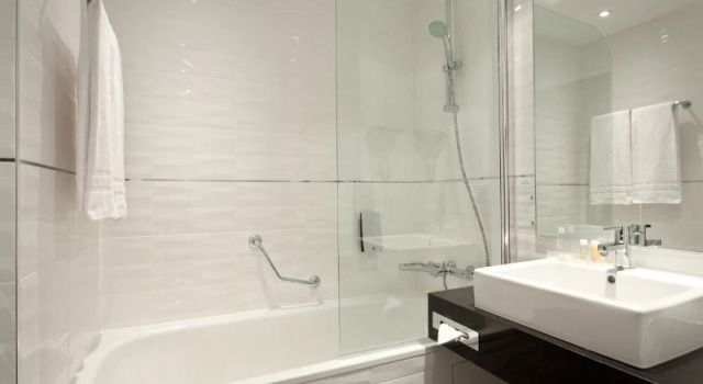 Holiday Inn Lille Ouest Englos, an IHG Hotel, Réserver Hôtel Englos Nord-Pas-de-Calais