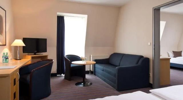 Трёхместный номер Business ACHAT Hotel Dresden Elbufer