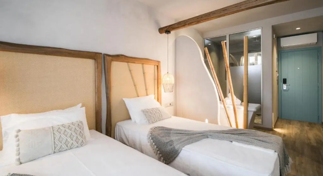 Sunrise Village Hotel Apartments, Забронировать Апартаменты/квартира Отели Скопелос с парковкой, рядом с Центр фотографии Скопелоса, Парковка