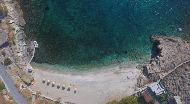 Коттедж Modern home with 2 apartments, a swimming pool and sea view, in the area of Koundouros