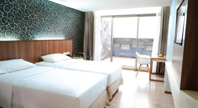Standard Double room with balcony Sunrise Hotel Mojokerto