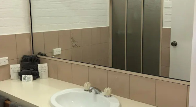 Номер Superior Settlement Motor Inn
