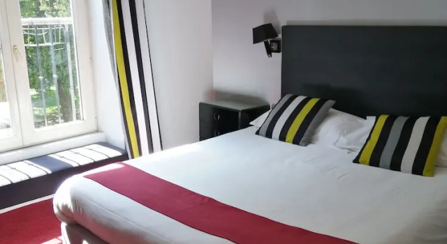 Двухместный номер Superior Logis Hôtel Saint Martin