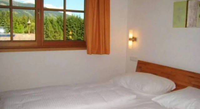 Cozy Apartment with Sauna near Ski Slopes in Mittersill