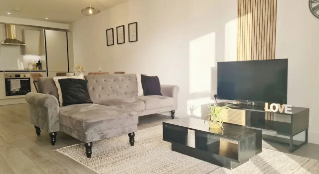 Апартаменты Modern City Apartment