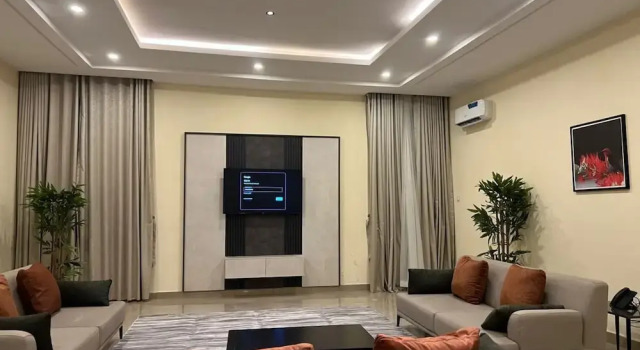 Номер Executive Rhino suite Yola