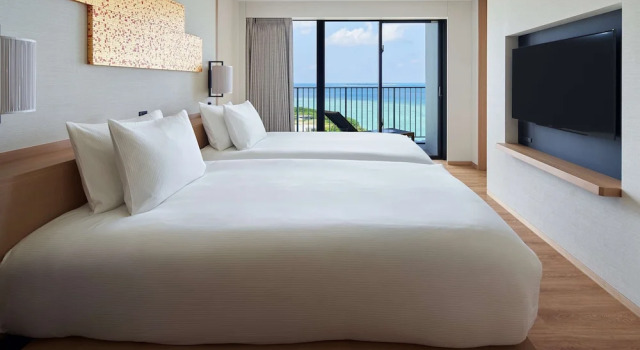 Номер Standard с 2 комнатами с балконом и с видом на океан Hilton Club The Beach Resort Sesoko