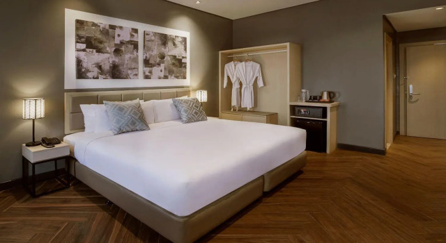 Двухместный полулюкс Summit Hotel Greenhills