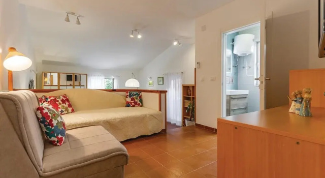 Amazing Home in Medulin With Wifi and 3 Bedrooms