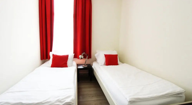 Stunning 2-bed Apartment in Egmond aan Zee Mantelm